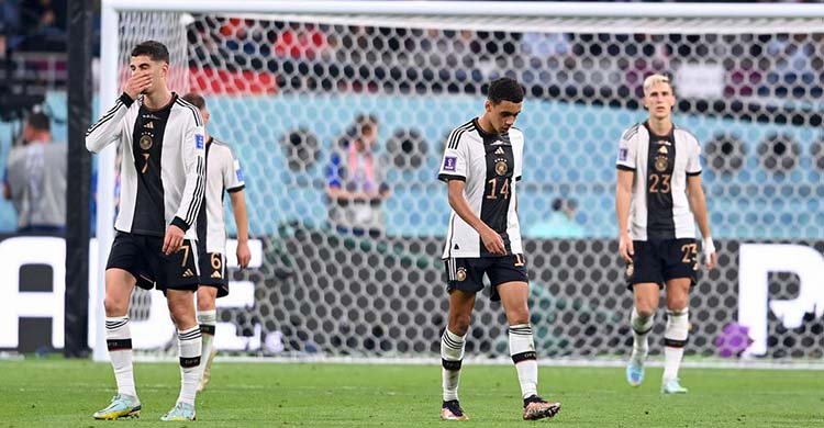 চারবারের বিশ্ব চ্যাম্পিয়ন জার্মানিকে হারিয়ে দিলো জাপান