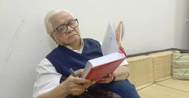 বদরুদ্দীন উমর: এখনও সমান সক্রিয়